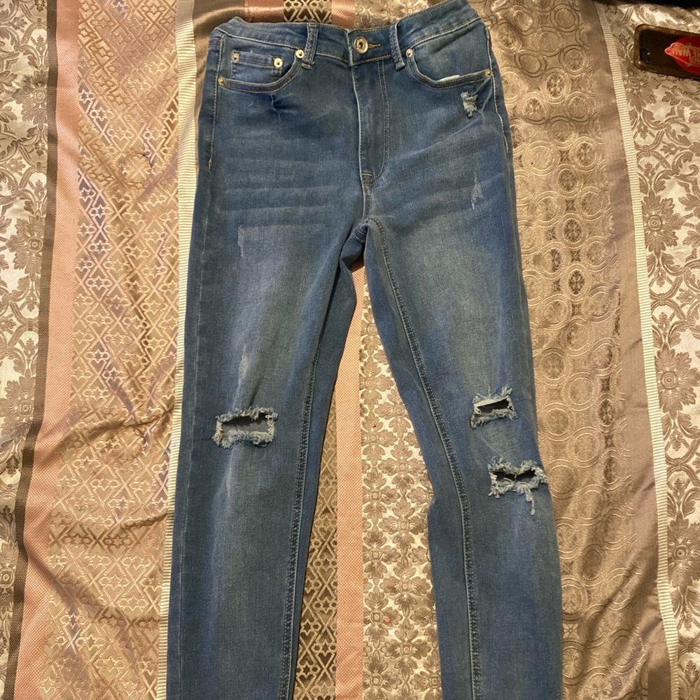 Skinny jeans.